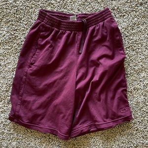 Men’s champion shorts size small